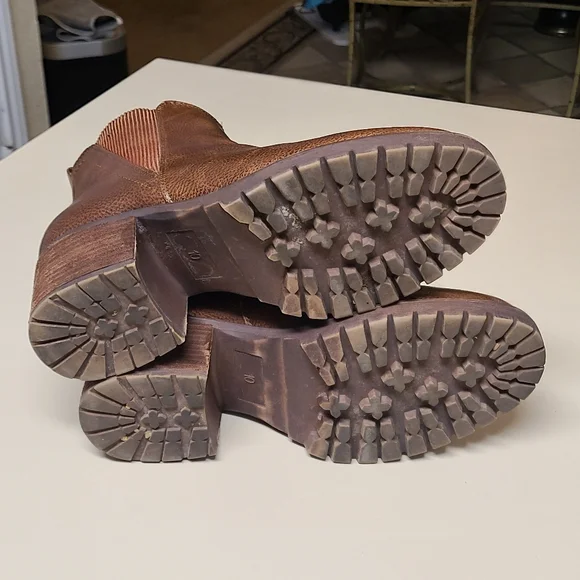 MIA Jody Chelsea leather slip on ankle boots size 10 - Picture 11 of 12